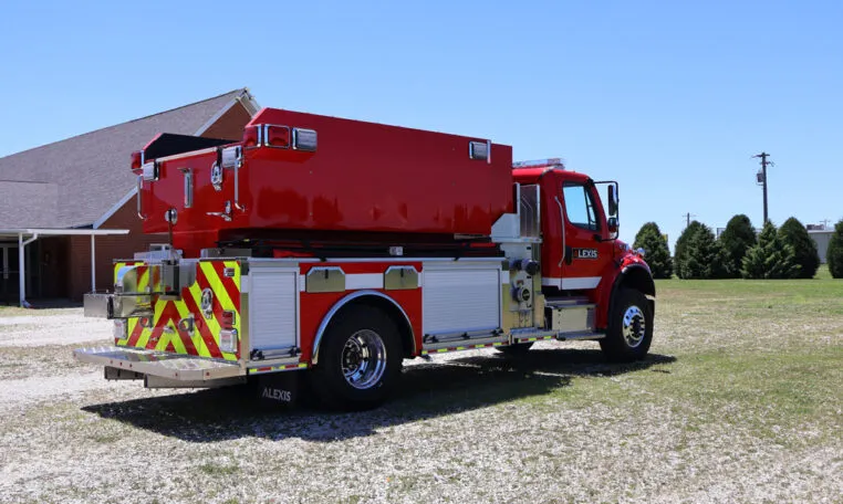 2000 Gallon Tanker thumbnail